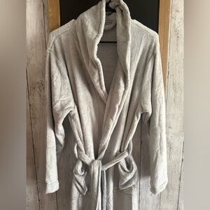 PAVILIA Women Robe Fleece Plush Soft, Fluffy Cozy Warm Lightweight Bathrobe 521